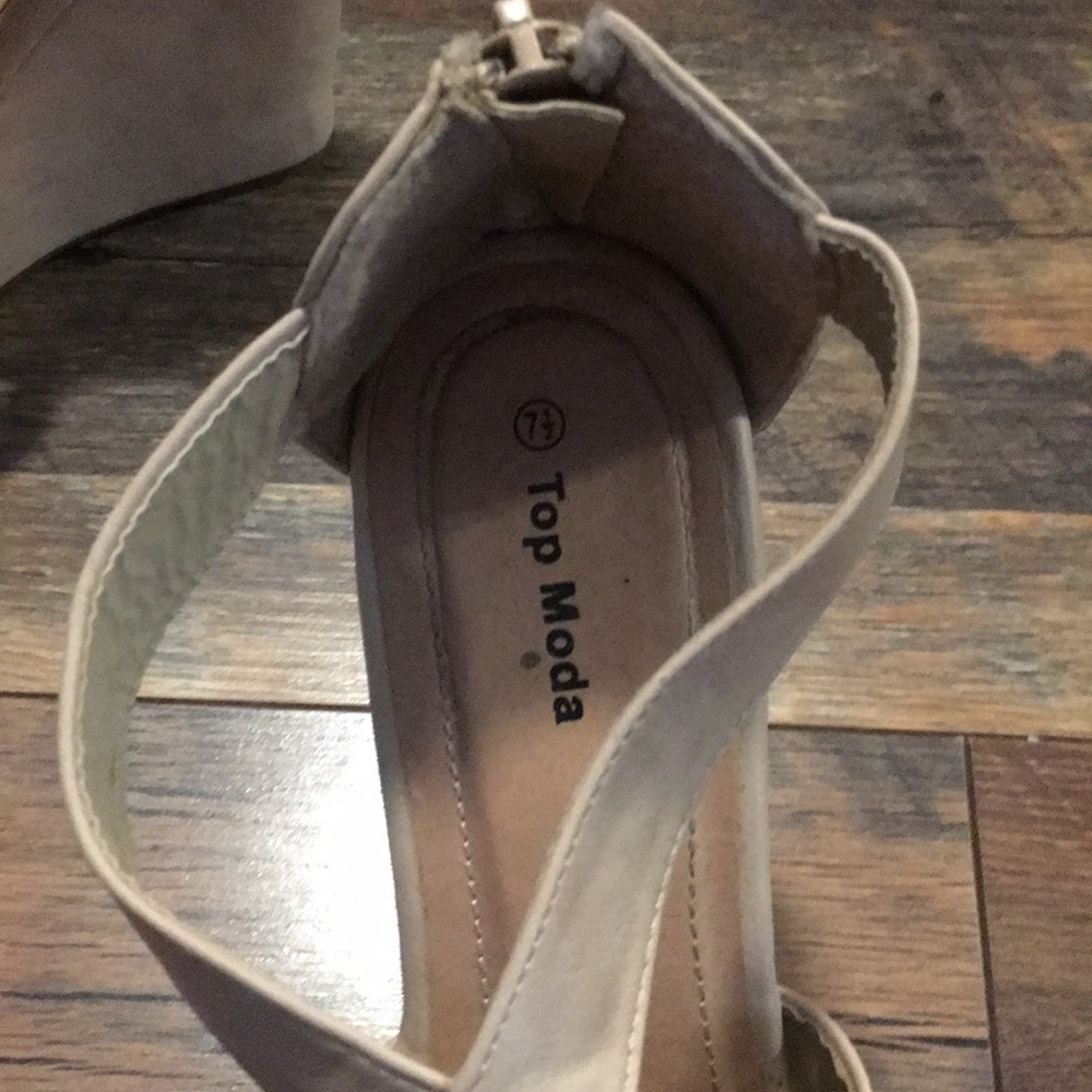 Top Moda Nude wedge - Picture 3 of 3